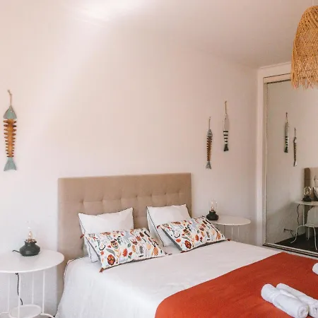 Caparica Sunny House Ii *